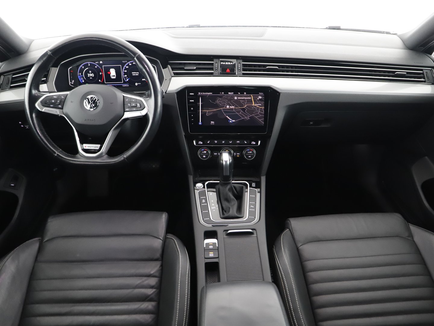 VW Passat Var. Business TDI SCR 4MOTION DSG | Bild 14 von 30