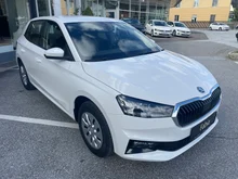 Škoda Fabia Essence in Alaska-Weiß