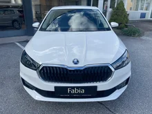 Škoda Fabia Essence in Alaska-Weiß
