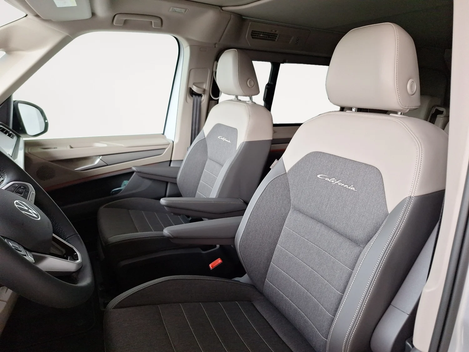 Bild eines VW California Ocean TDI