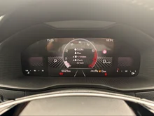 Škoda Karoq Selection TSI DSG ACT in 2Y Moon-Weiss Metallic