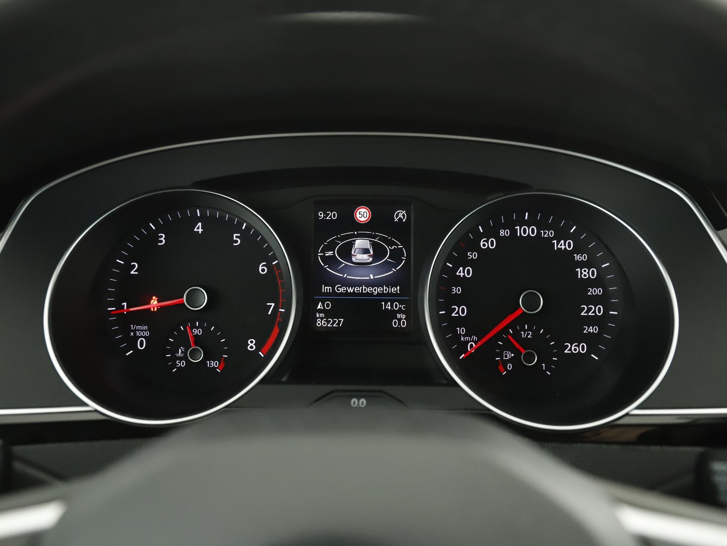 VW Passat Variant Business TSI | Bild 8 von 20