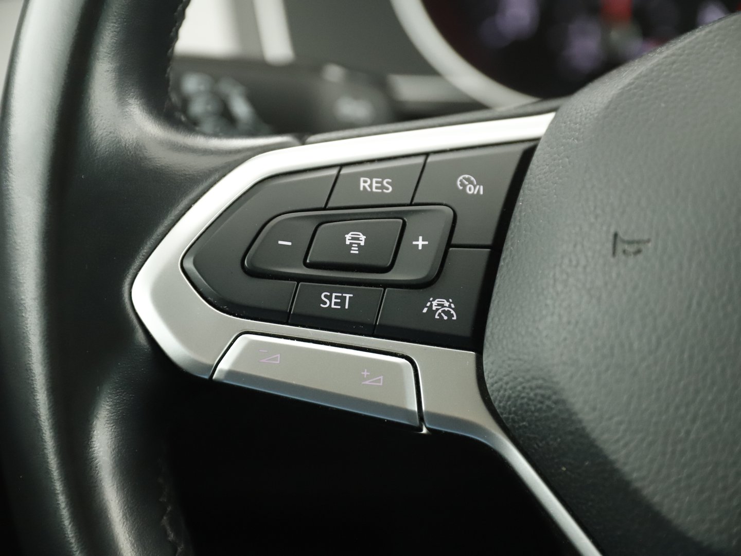 VW Passat Variant Business TSI | Bild 14 von 20