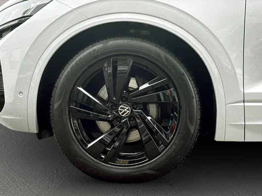 Bild eines VW Touareg R-Line TDI 4MOTION
