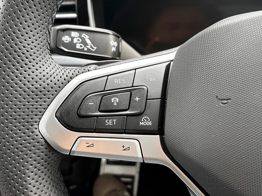 Bild eines VW Touareg R-Line TDI 4MOTION