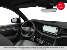 VW Touareg R-Line TDI 4MOTION in Pure White