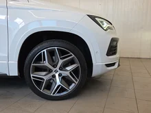 SEAT Ateca FR 2.0 TDI DSG in Nevada-Weiß Metallic