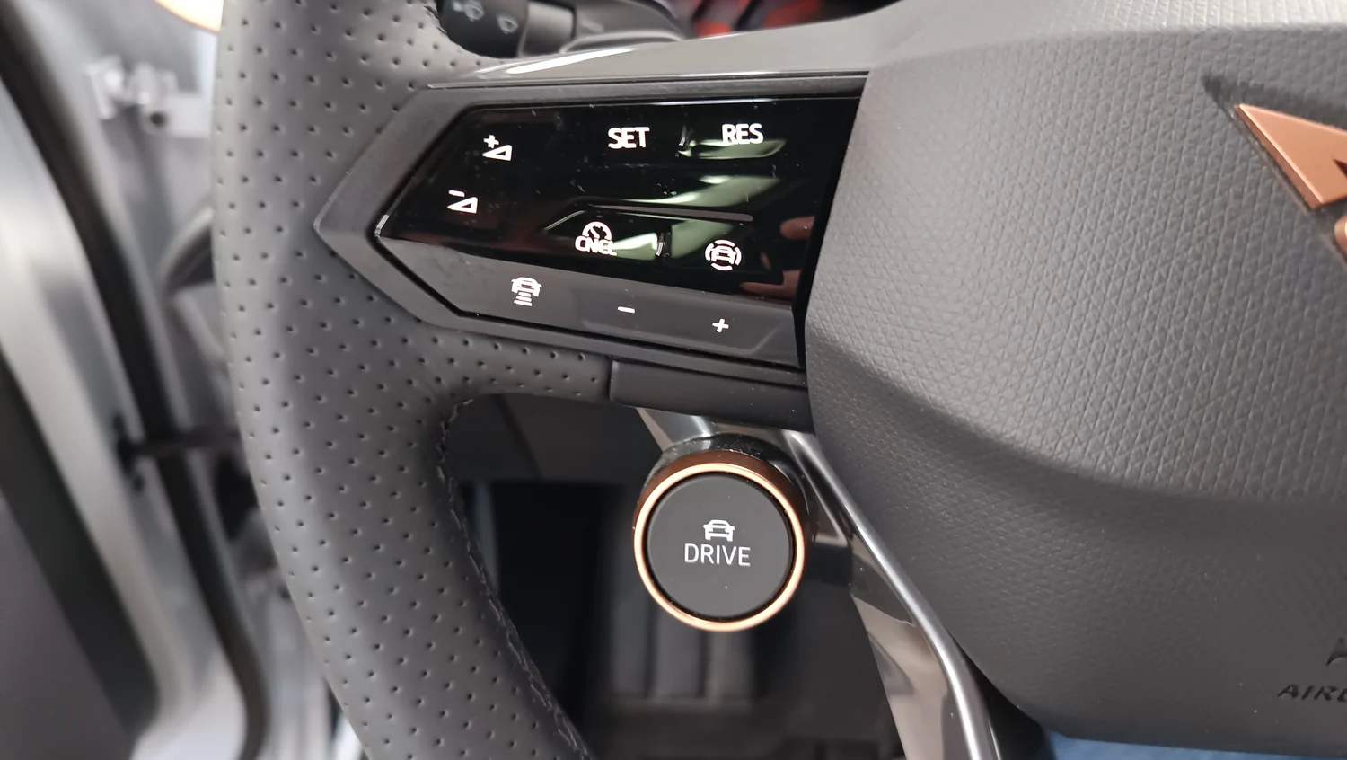Bild eines CUPRA Tavascan Adrenaline 210kW/286PS
