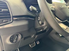 Škoda Karoq Sportline TDI DSG in Race-Blau Metallic
