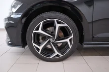 VW Polo Highline TSI OPF in schwarz - metallic-perleffektno