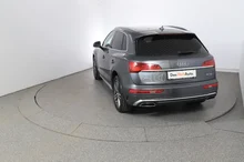 Thumbnail-Foto von Fahrzeug