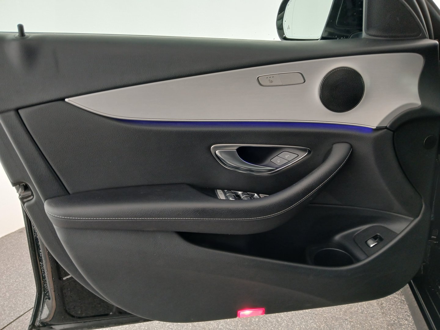 Mercedes E 300 de PHEV 4Matic Aut. | Bild 10 von 34