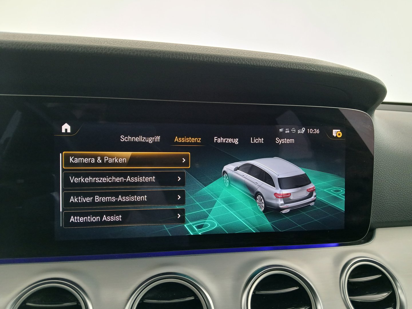 Mercedes E 300 de PHEV 4Matic Aut. | Bild 21 von 34