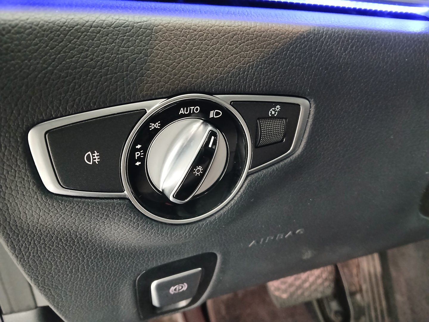 Mercedes E 300 de PHEV 4Matic Aut. | Bild 12 von 34