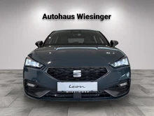 SEAT Leon FR Edition 1.5 TSI 115 PS in Fjord-Blau