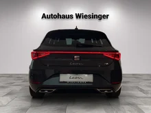 SEAT Leon FR Edition 1.5 TSI 115 PS in Fjord-Blau