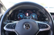 VW Golf Variant Life TDI in weiss - normal