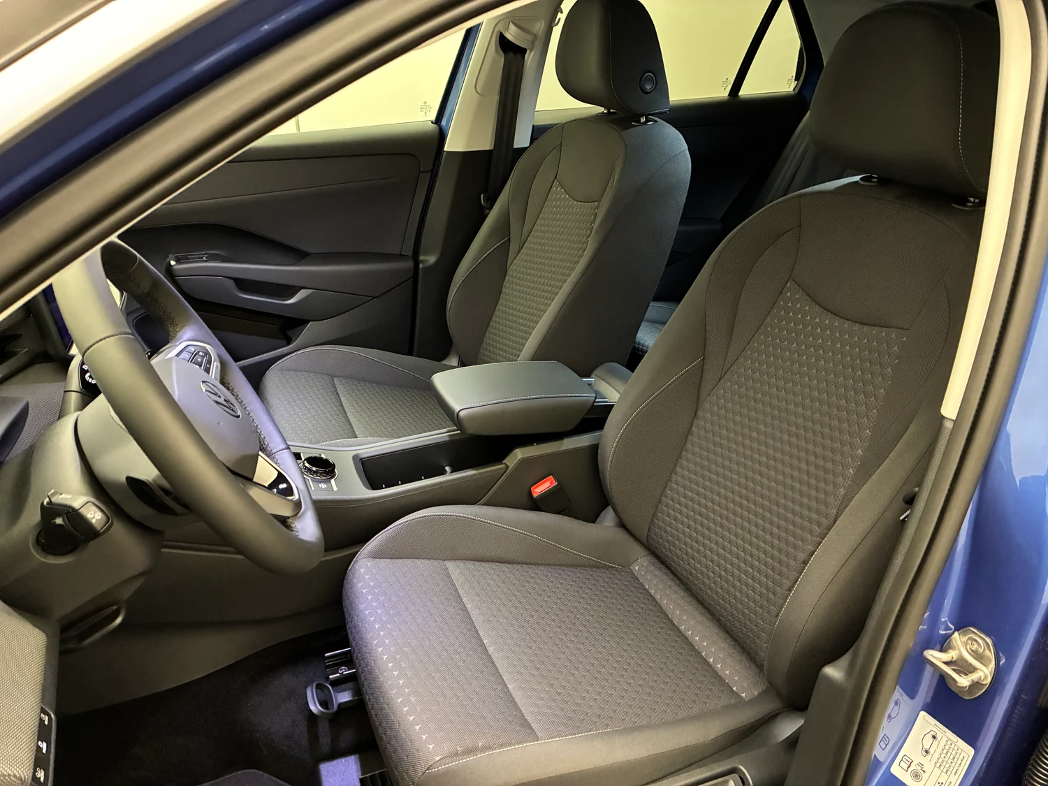 Bild eines VW T-Roc Life eTSI DSG