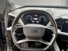 Audi Q4 e-tron 40 e-tron in Taifungrau metallic
