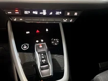 Audi Q4 e-tron 40 e-tron in Taifungrau metallic