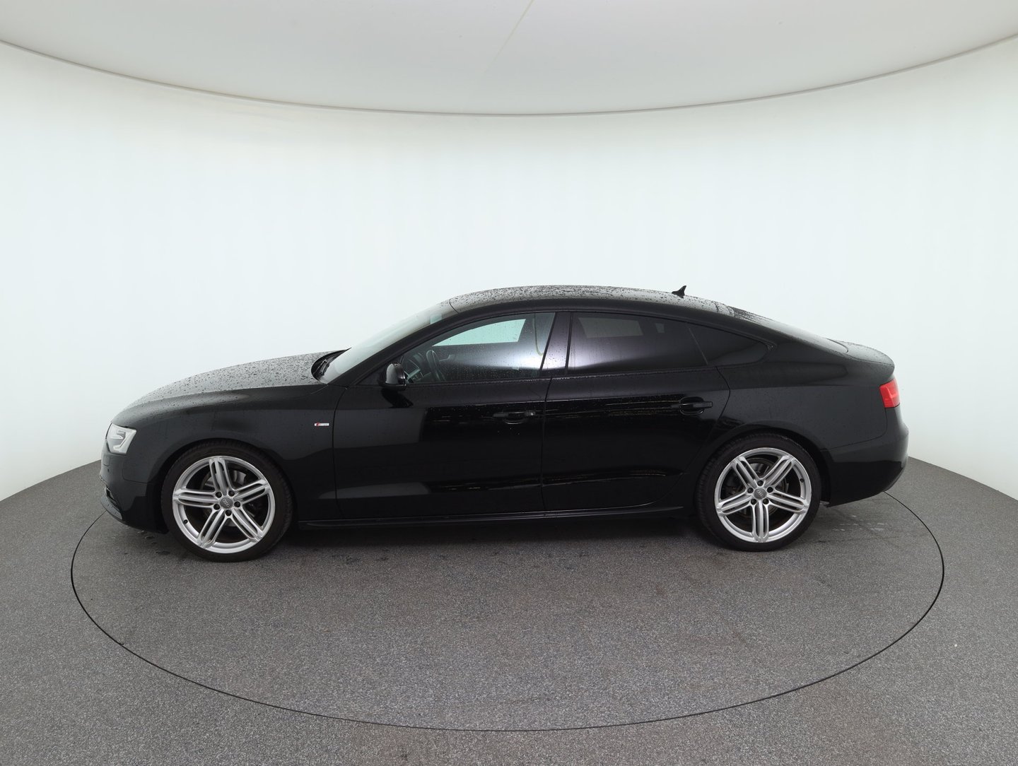 Audi A5 Sportback 2.0 TDI Sport quattro | Bild 8 von 31