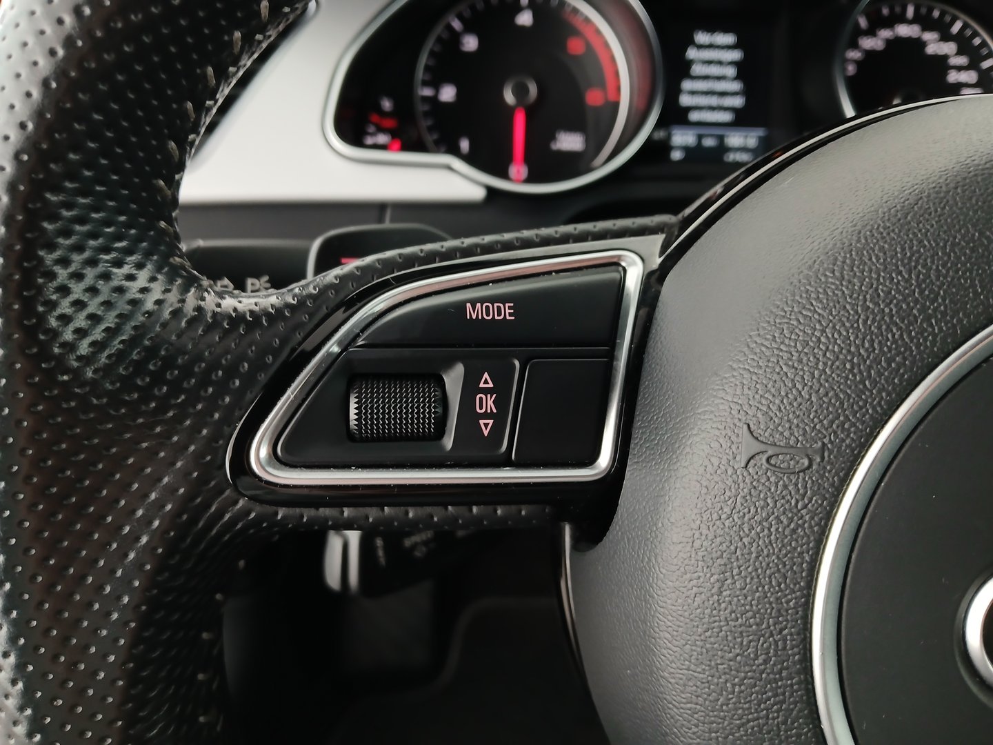 Audi A5 Sportback 2.0 TDI Sport quattro | Bild 17 von 31