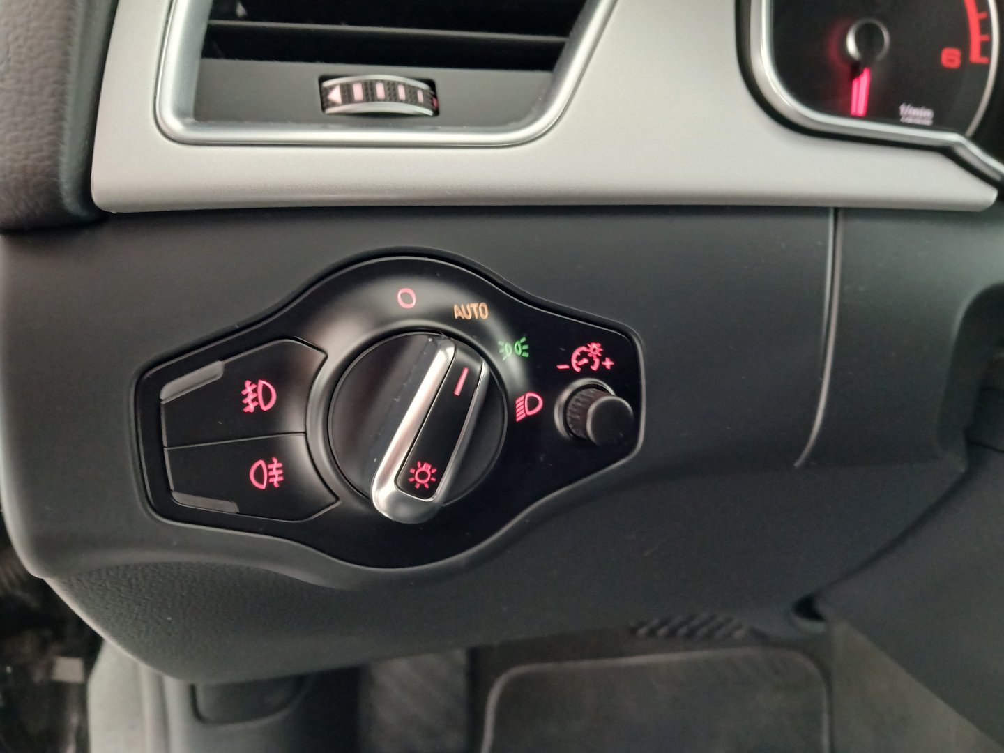 Audi A5 Sportback 2.0 TDI Sport quattro | Bild 12 von 31