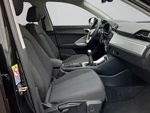 Audi Q3 35 TDI quattro in Mythosschwarz Metallic