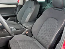 SEAT Leon SP Kombi FR 2.0 TDI 115 PS in Emotion-Rot