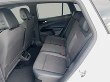 VW ID.4 GTX 4MOTION 220 kW in Gletscherweiß Metallic Dach Schwarz