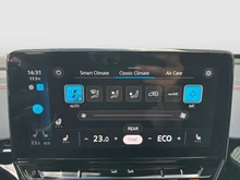 VW ID.4 GTX 4MOTION 220 kW in Gletscherweiß Metallic Dach Schwarz