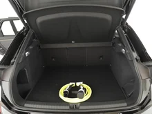 CUPRA Terramar e-HYBRID 204 PS DSG in Nacht-Schwarz Metallic