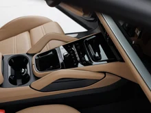 Porsche Cayenne E-Hybrid Coupé in QUARZITGRAUMETALLIC