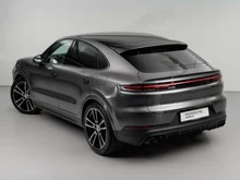 Porsche Cayenne E-Hybrid Coupé in QUARZITGRAUMETALLIC