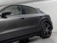 Porsche Cayenne E-Hybrid Coupé in QUARZITGRAUMETALLIC