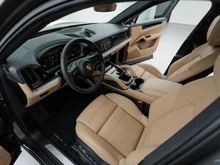 Porsche Cayenne E-Hybrid Coupé in QUARZITGRAUMETALLIC