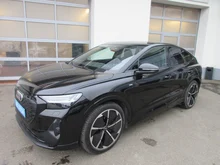 Audi Q4 Sportback e-tron 50 e-tron quattro in Mythosschwarz metallic