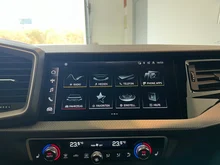 Audi A1 Sportback 25 TFSI intense in Distriktgrün Metallic