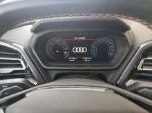 Audi Q4 e-tron 45 e-tron quattro in Mythosschwarz metallic