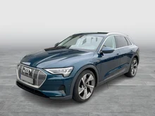 Audi e-tron 55 quattro 300 kW Business in Galaxisblau met.