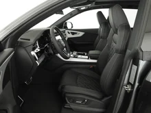 Audi Q8 e-hybrid quattro 360 kW in Daytonagrau Perleffekt
