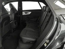 Audi Q8 e-hybrid quattro 360 kW in Daytonagrau Perleffekt