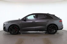 Audi Q8 e-hybrid quattro 360 kW in Daytonagrau Perleffekt