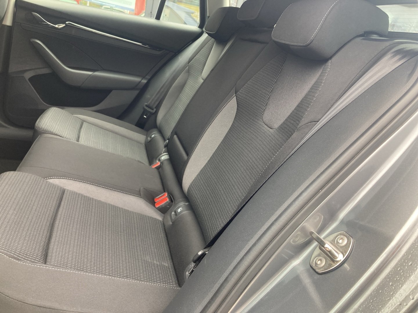 Škoda Octavia Combi Ambition TDI | Bild 14 von 17