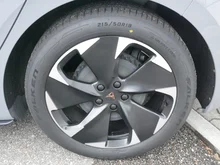 Thumbnail-Foto von Fahrzeug