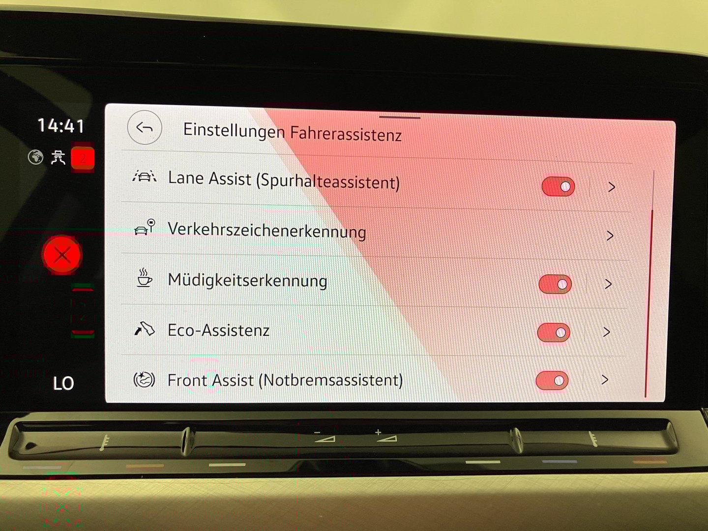 VW Golf Variant Life TDI | Bild 22 von 29