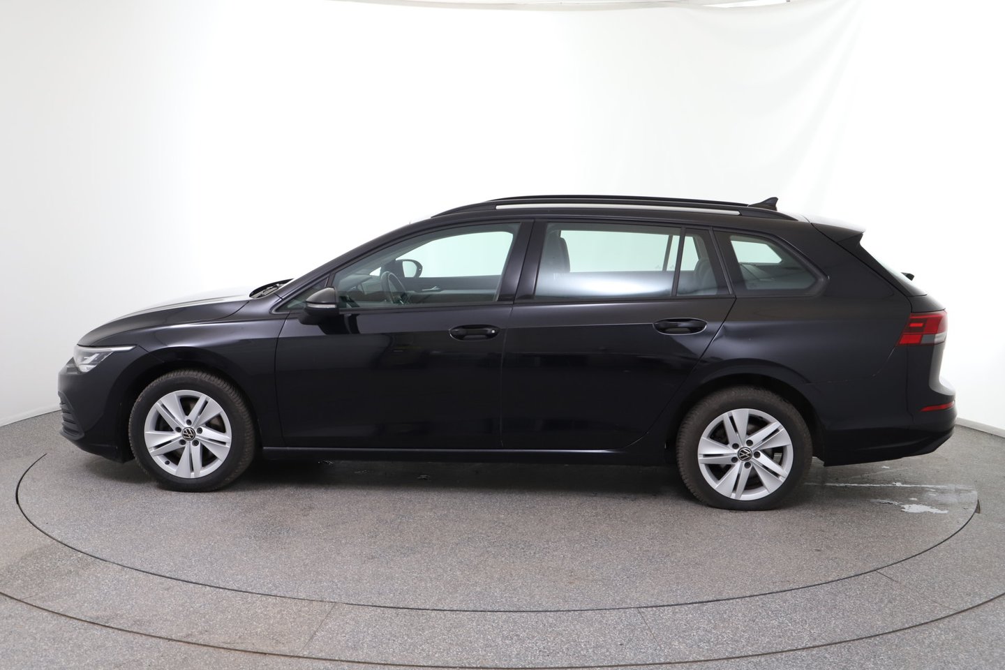 VW Golf Variant Life TDI | Bild 2 von 29