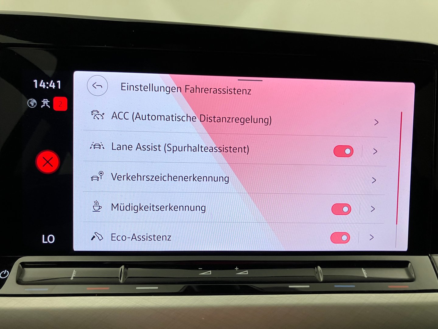 VW Golf Variant Life TDI | Bild 21 von 29