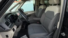 VW Multivan KR in 2T Deep Black Perleffekt