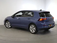 VW Golf Rabbit TSI in Anemonenblau Metallic